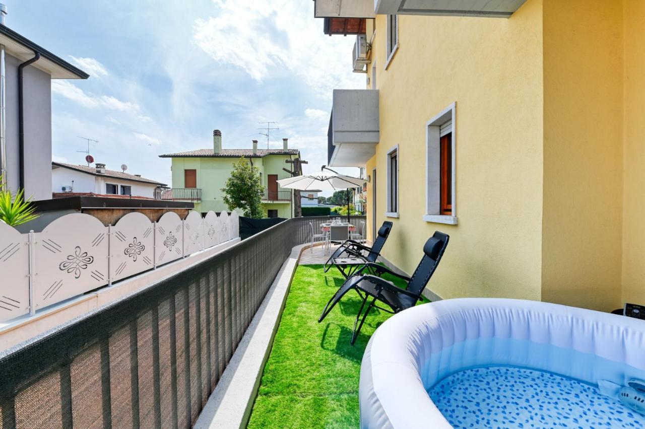Pearl House - Sirmione Holiday - Jacuzzi Privata エクステリア 写真